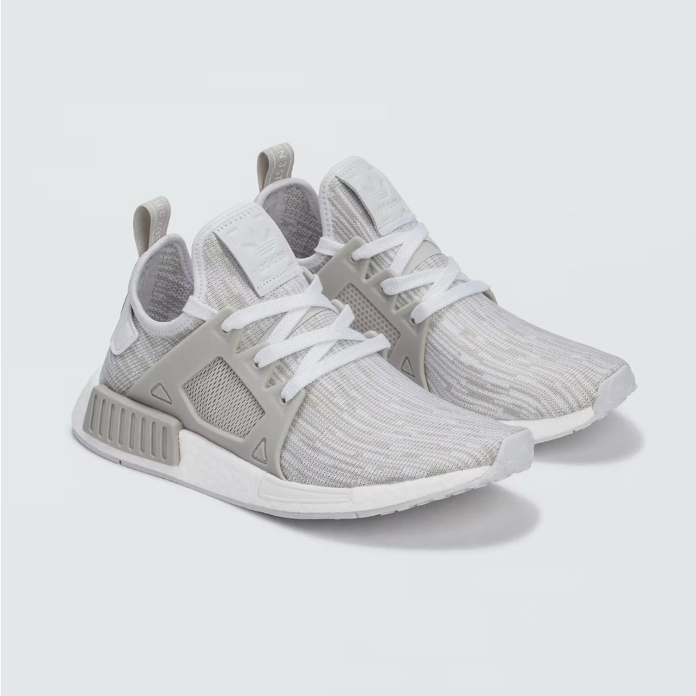 Adidas NMD XR1 Primeknit Glitch Camo Pearl Gray and White Sneakers Sz 9.5